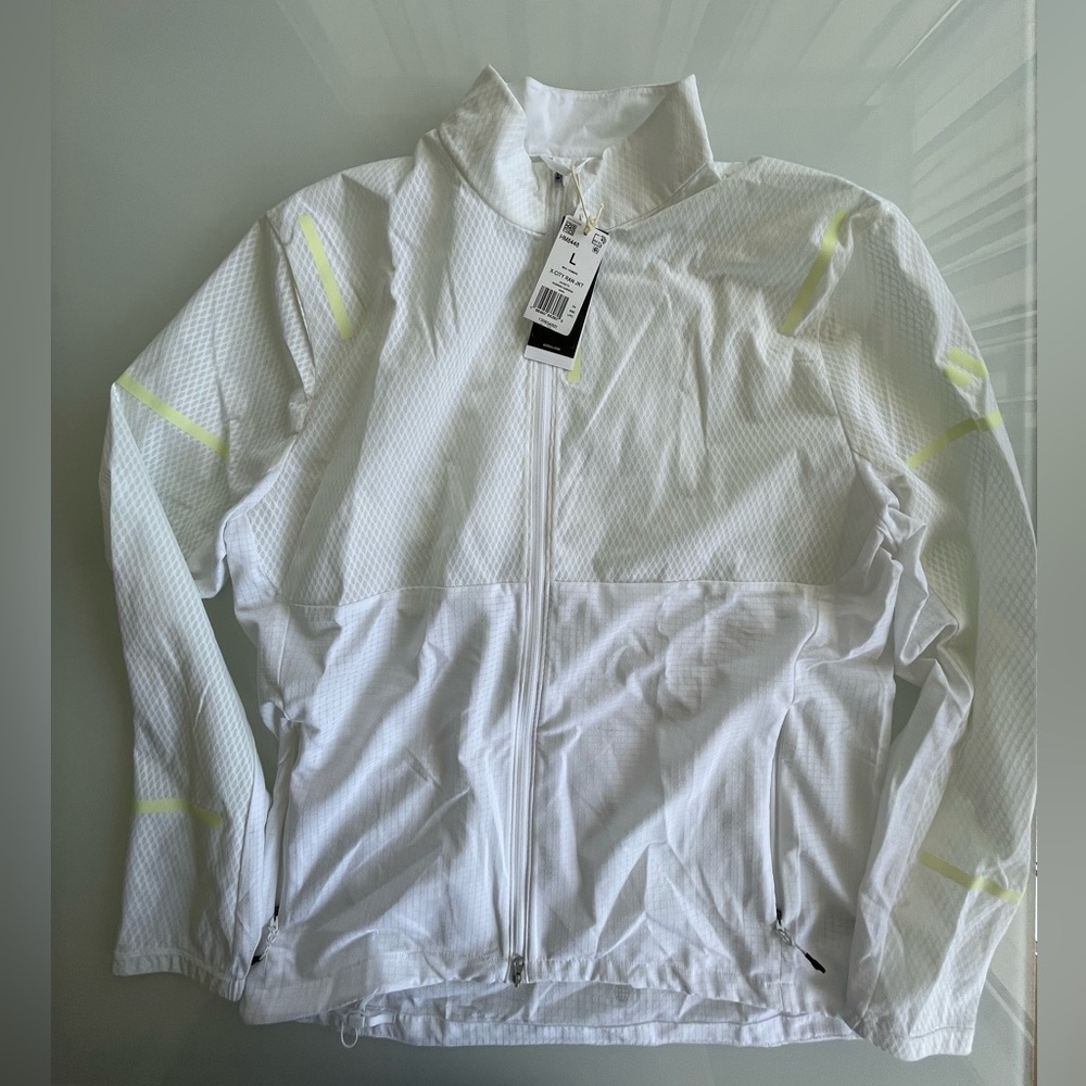 Adidas Glow In the Dark Running Jacket - Picture 3 of 10
